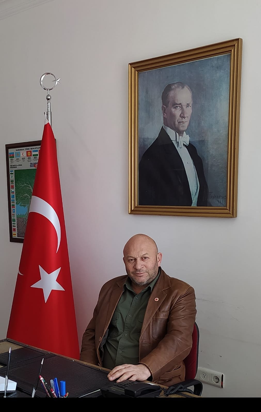 Prof. Dr. Erkan Esenar - Genel Başkan